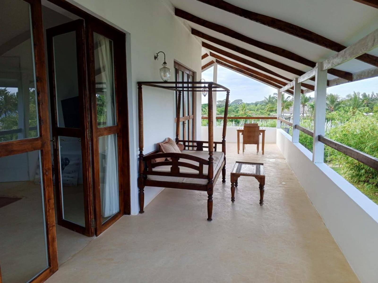 Hotel Sonrisa Diani Beach Exterior foto